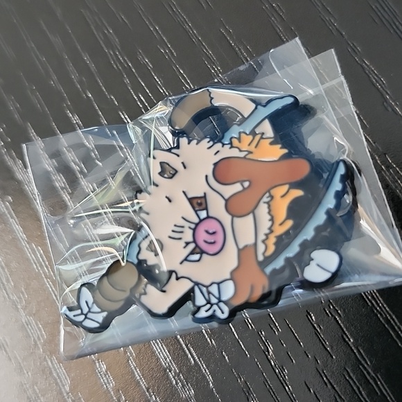 Pokemon Mankey Enamel Pin - Picture 3 of 4